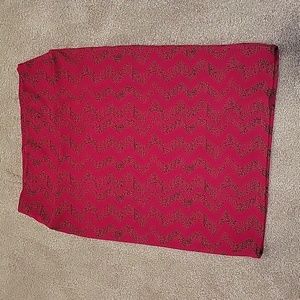 LuLaRoe pencil skirt (like new) sz medium pink chevron